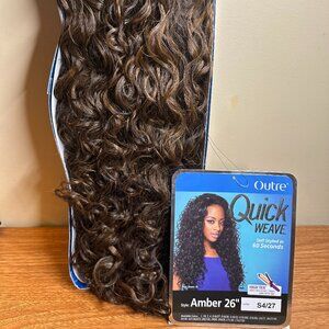 Outre Quick Weave Amber 26” Synthetic Wig – Curly Brown Highlights (Color S4/27)